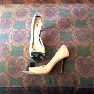 Fioni sz 9.5 heels